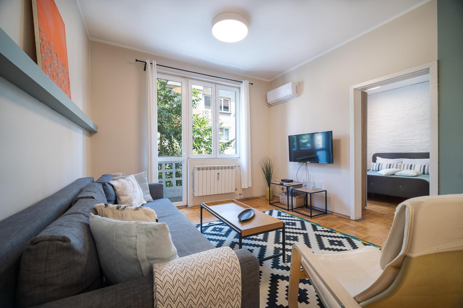 Cozy 1 Bdrm, Top Center, Solunska Near Vitoshka Street Sofia Exteriör bild